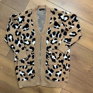 Janice Apparel Leopard Print Oversized Cardigan (M-L)
